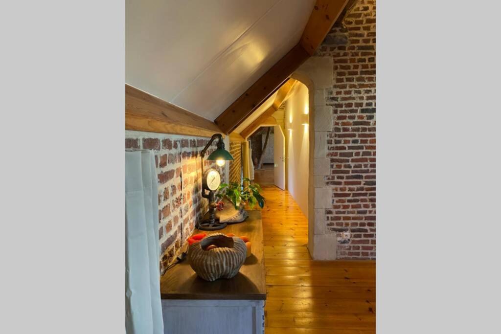 Charmant Appartement Dans Une Ancienne Ferme Nivelles Ngoại thất bức ảnh