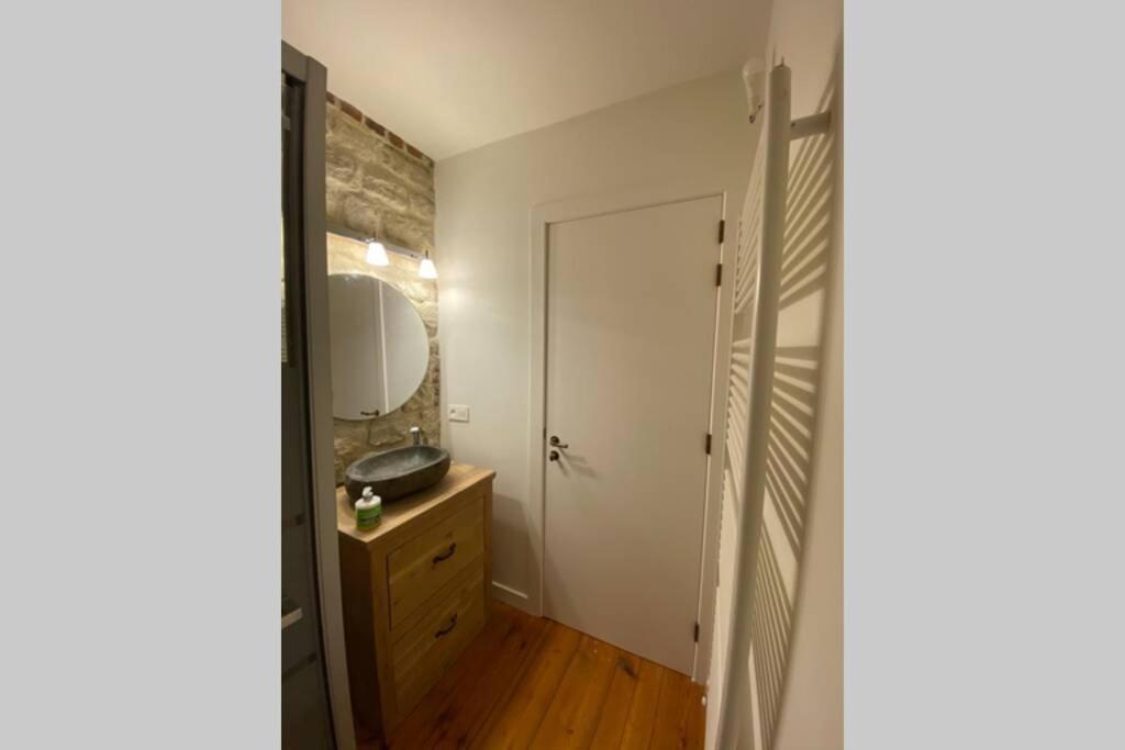 Charmant Appartement Dans Une Ancienne Ferme Nivelles Ngoại thất bức ảnh