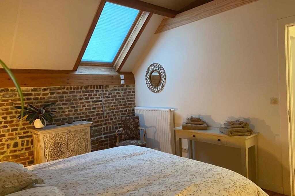 Charmant Appartement Dans Une Ancienne Ferme Nivelles Ngoại thất bức ảnh